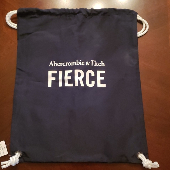 🆕️ NWT A&F String Backpack - Picture 2 of 8